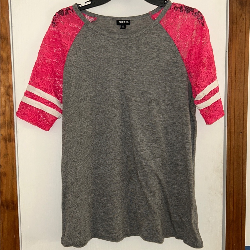 Torrid Gray and Pink Lace Sleeve Tee